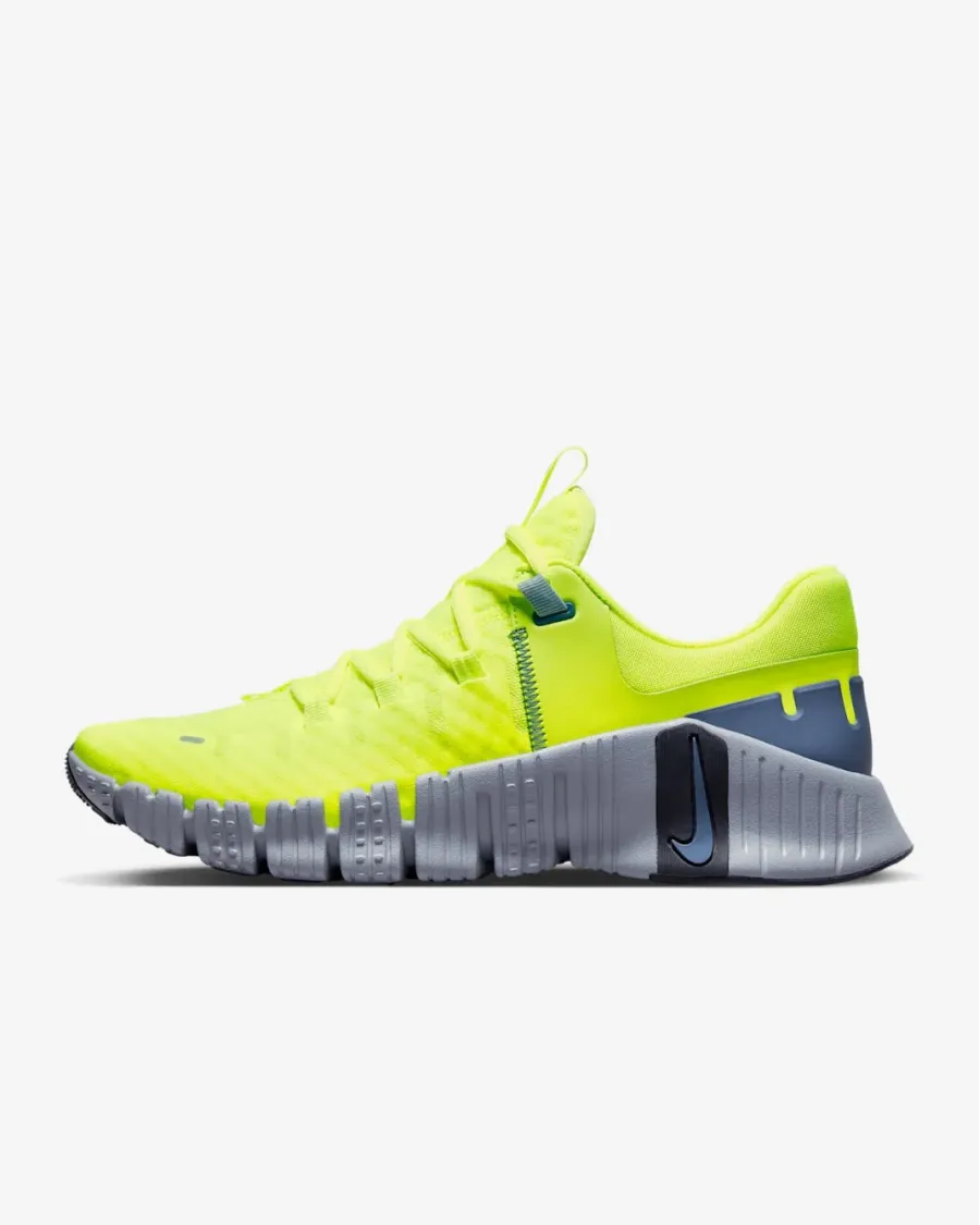 Кросівки Nike Free Metcon 5 Training DV3949-700