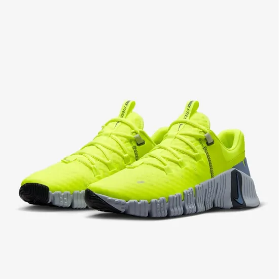 Кросівки Nike Free Metcon 5 Training DV3949-700