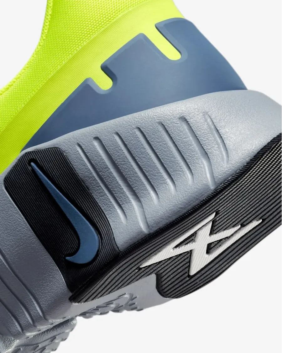 Кросівки Nike Free Metcon 5 Training DV3949-700