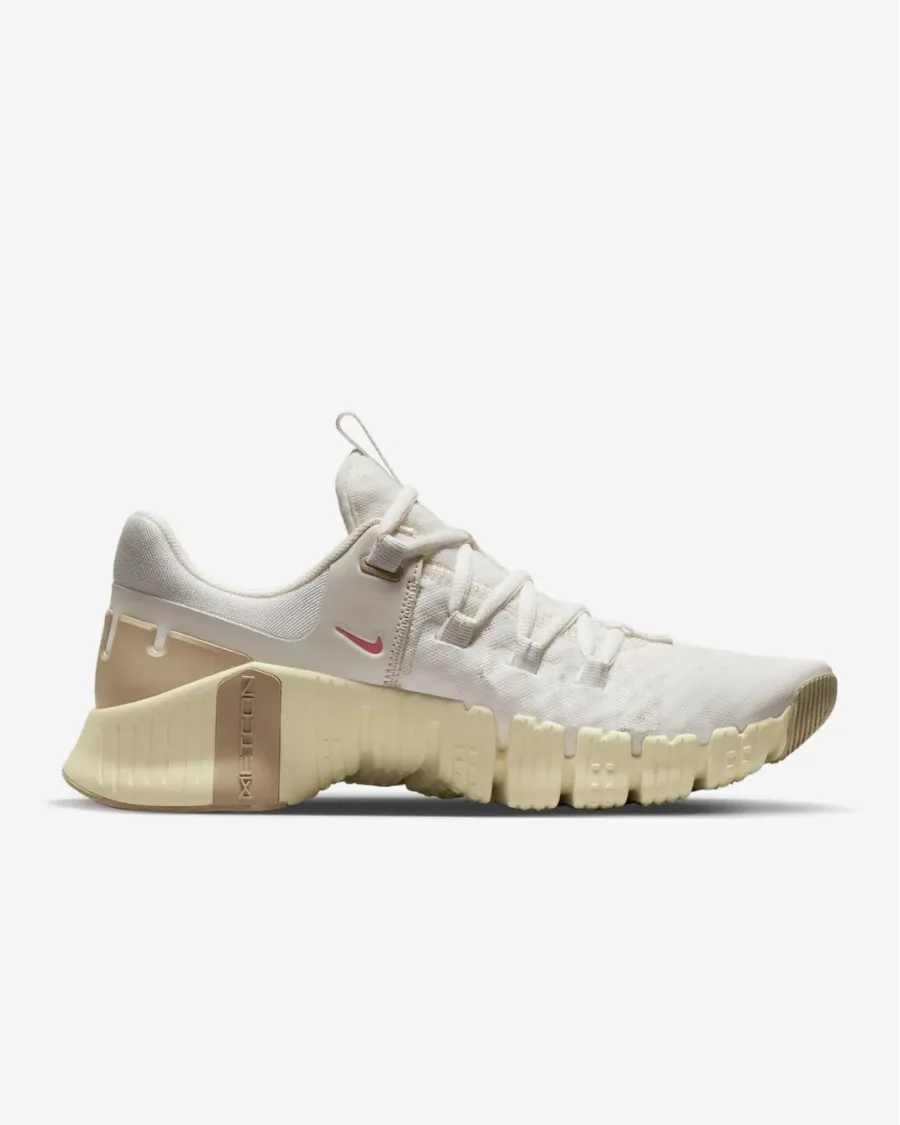 Кросівки Nike Free Metcon 5 DV3950-100