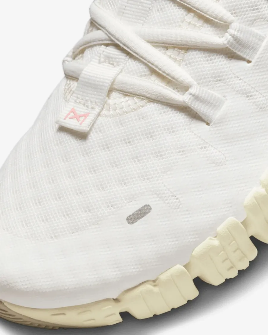 Кросівки Nike Free Metcon 5 DV3950-100