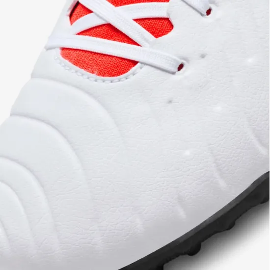 Сороконіжки Nike Tiempo Legend 10 Pro TF DV4336-100