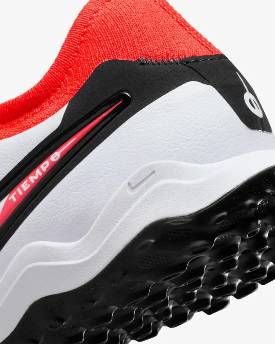 Сороконіжки Nike Tiempo Legend 10 Pro TF DV4336-100
