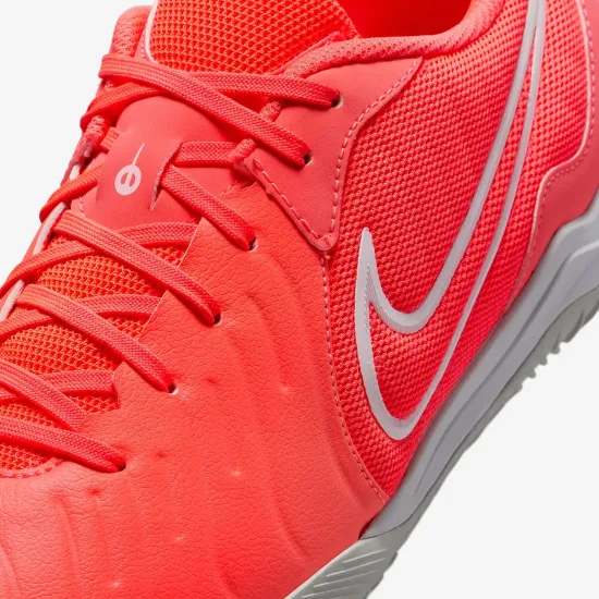 Футзалки Nike Tiempo Legend X Academy IC DV4341-800