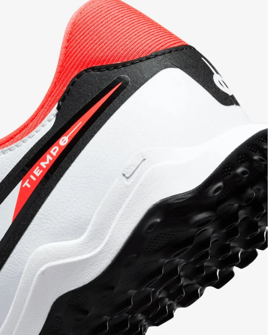 Сороконіжки Nike Tiempo Legend 10 Academy TF DV4342-100