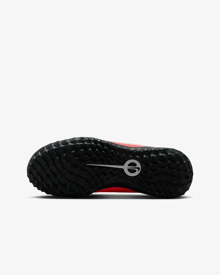 Сороконіжки Nike Tiempo Legend 10 Club TF DV4355-800