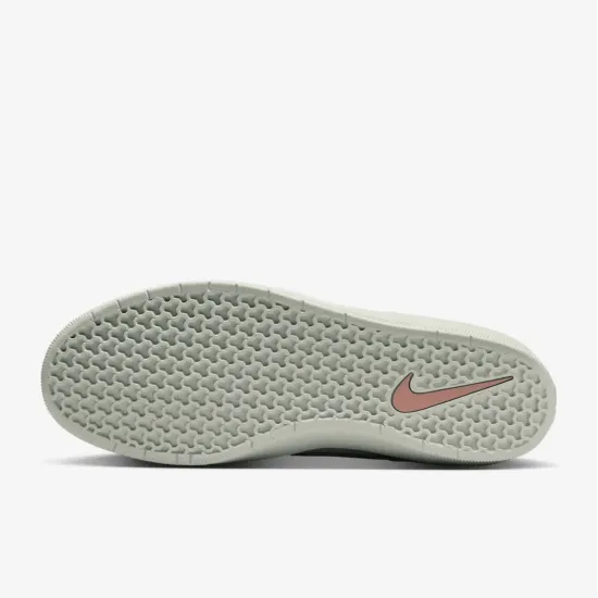Кросівки Nike SB Force 58 DV5477-010