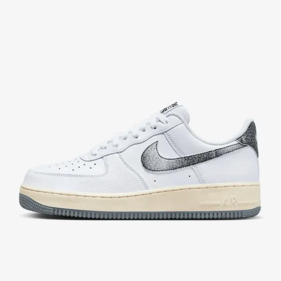 Кросівки Nike Air Force 1 Low '07 LX DV7183-100