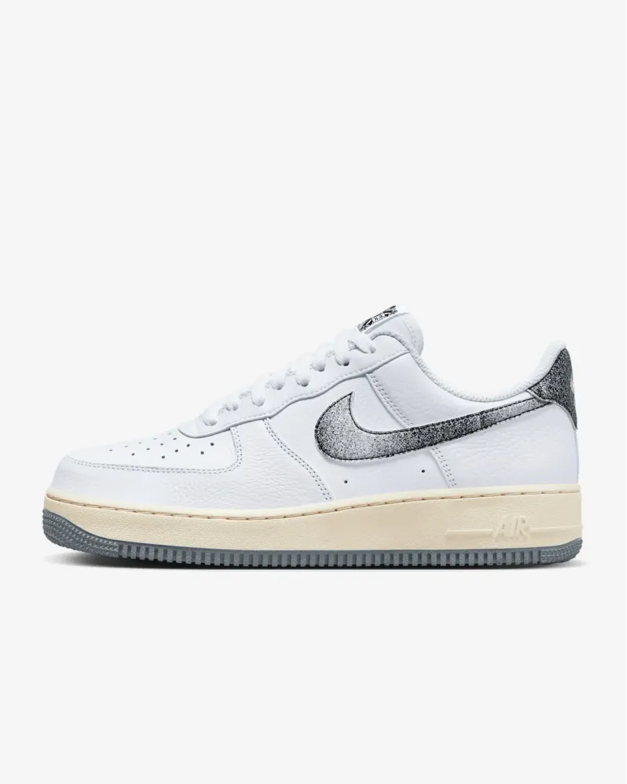 Кросівки Nike Air Force 1 Low '07 LX DV7183-100