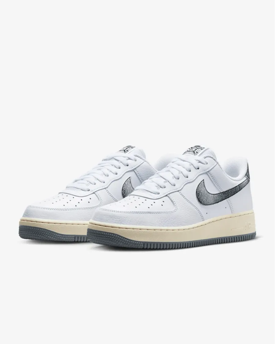 Кросівки Nike Air Force 1 Low '07 LX DV7183-100