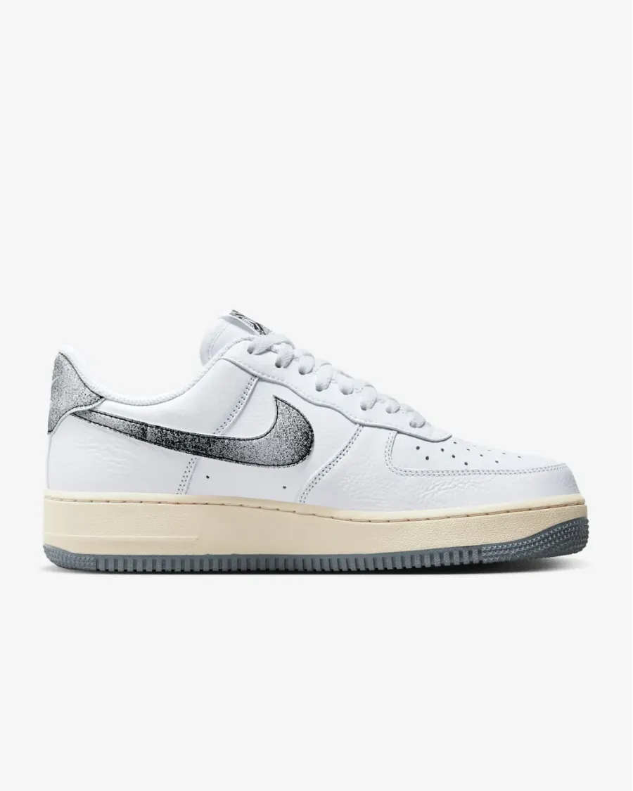 Кросівки Nike Air Force 1 Low '07 LX DV7183-100