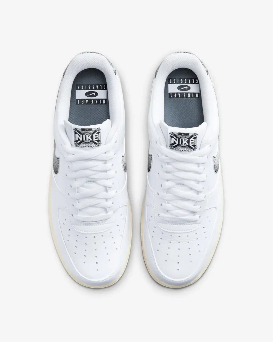 Кросівки Nike Air Force 1 Low '07 LX DV7183-100