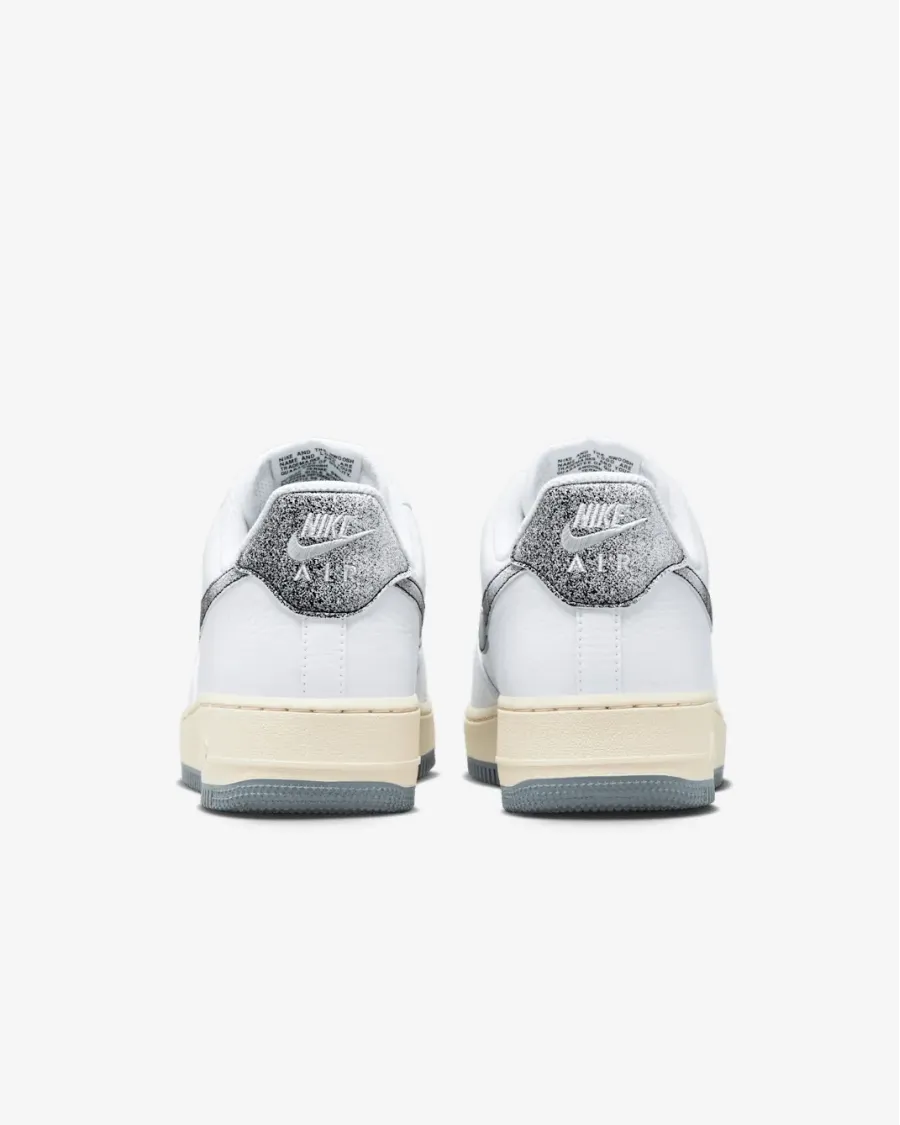 Кросівки Nike Air Force 1 Low '07 LX DV7183-100