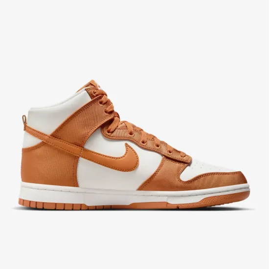 Кросівки Nike Sportswear Dunk High Retro SE DV7223-800