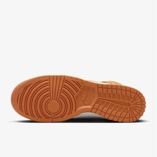 Кросівки Nike Sportswear Dunk High Retro SE DV7223-800
