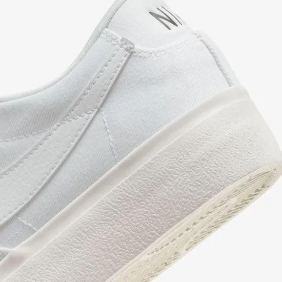 Кросівки Nike Blazer Low Platform Canvas DV7475-100