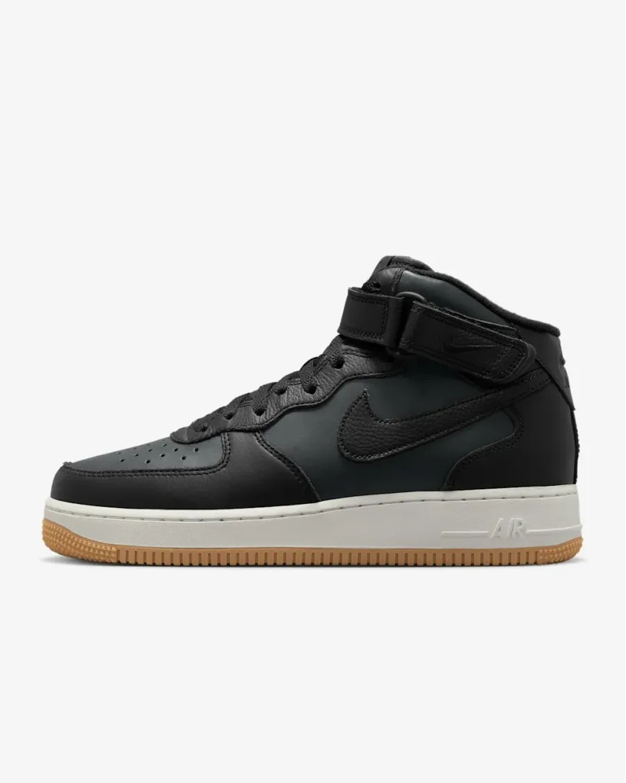 Кросівки Nike Air Force 1 Mid ’07 LX DV7585-001
