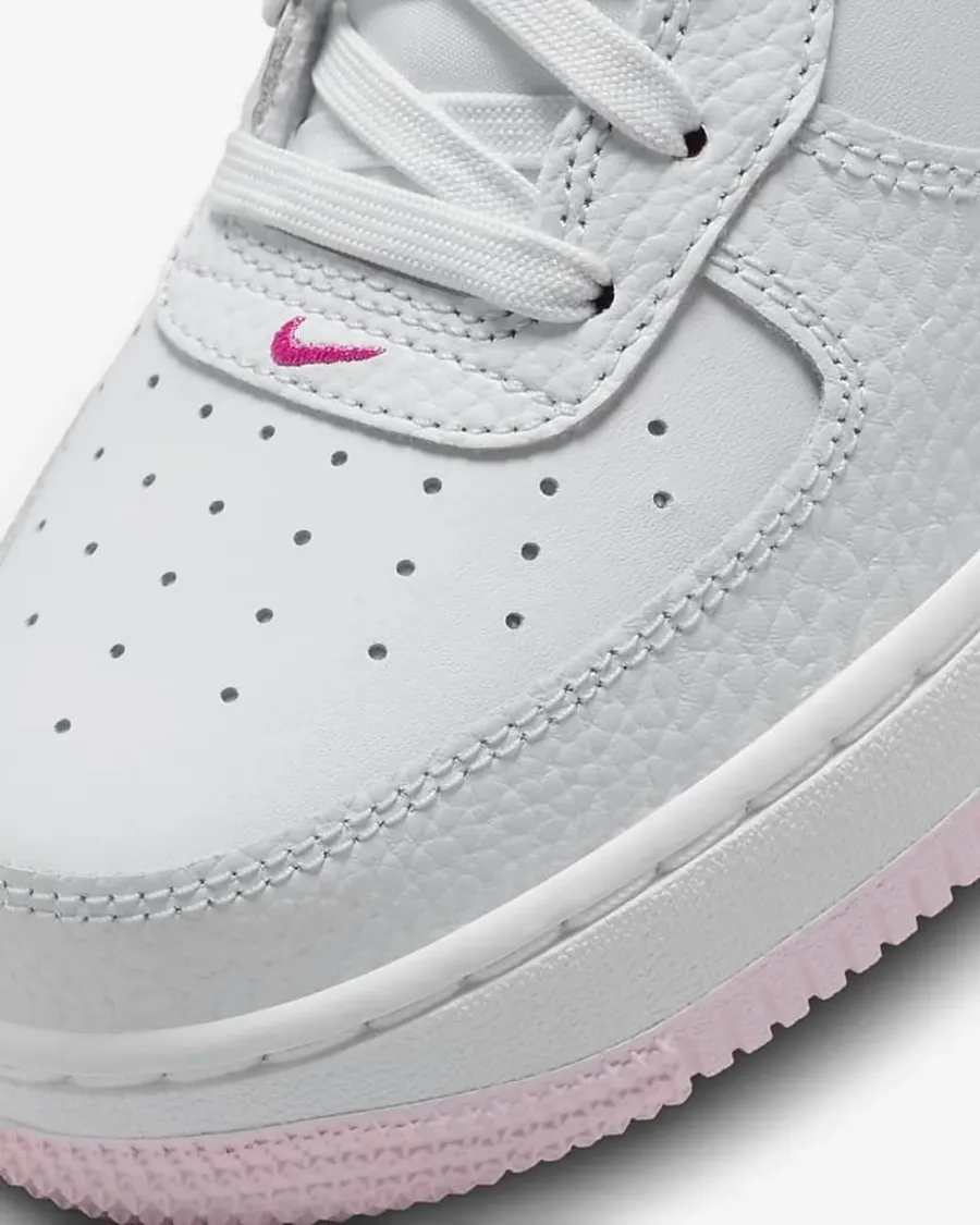 Кросівки Nike Air Force 1 Low DV7762-001