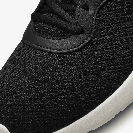 Кросівки Nike Tanjun Flyease DV7786-002