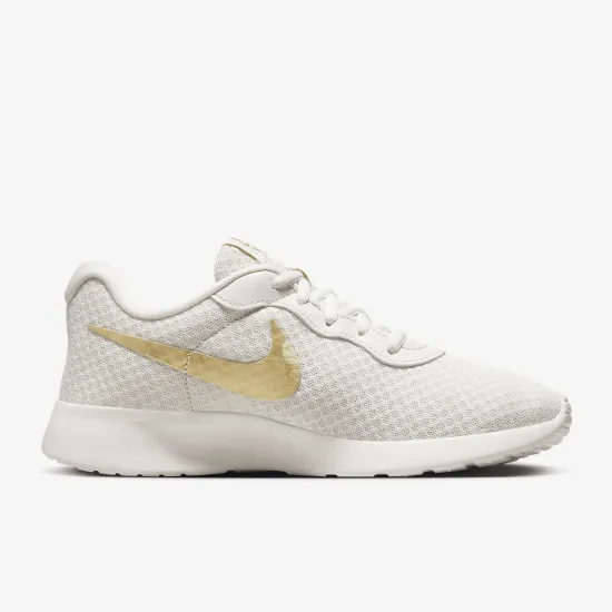 Кросівки Nike Tanjun Flyease DV7786-006