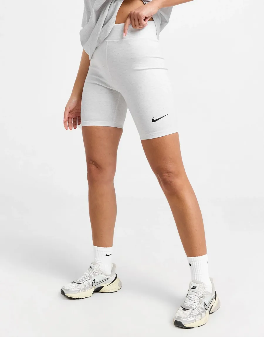 Шорти Nike Sportswear Classic High-Rise 8-Inch DV7797-051