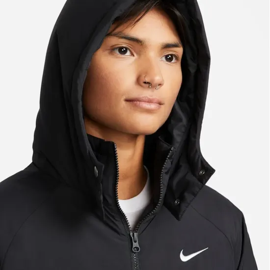 Куртка Nike Sportswear Essential DV7874-010