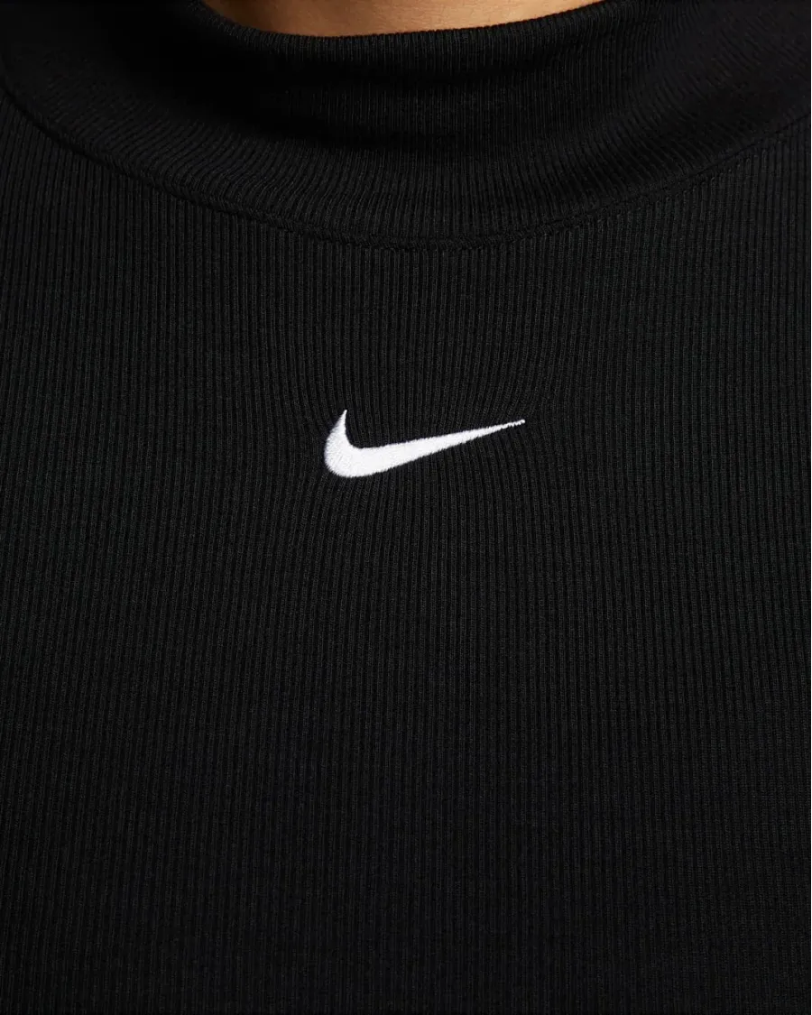 Лонгслів Nike Sportswear Essential Ribbed Mock-Neck DV7880-010