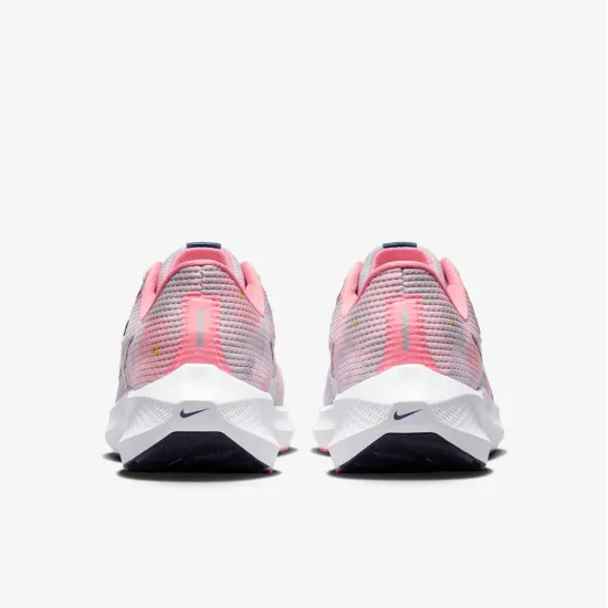 Кросівки Nike Air Zoom Pegasus 40 Premium DV7890-600
