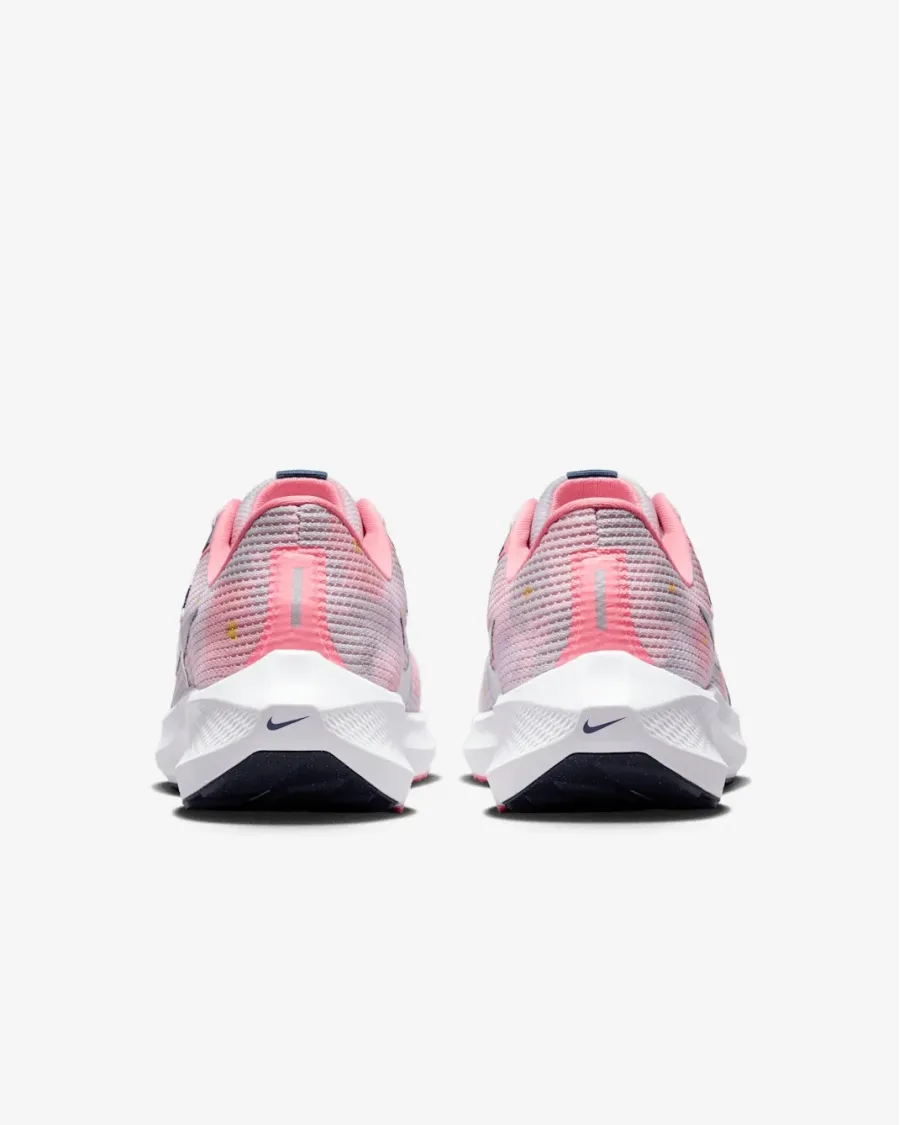 Кросівки Nike Air Zoom Pegasus 40 Premium DV7890-600
