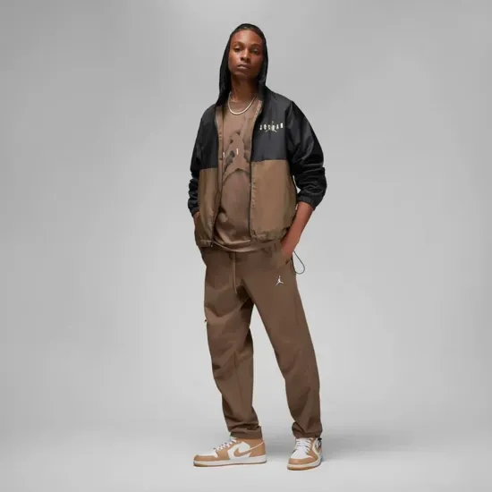 Футболка Nike Air Jordan Essential Graphic SS Crew DV8420-274