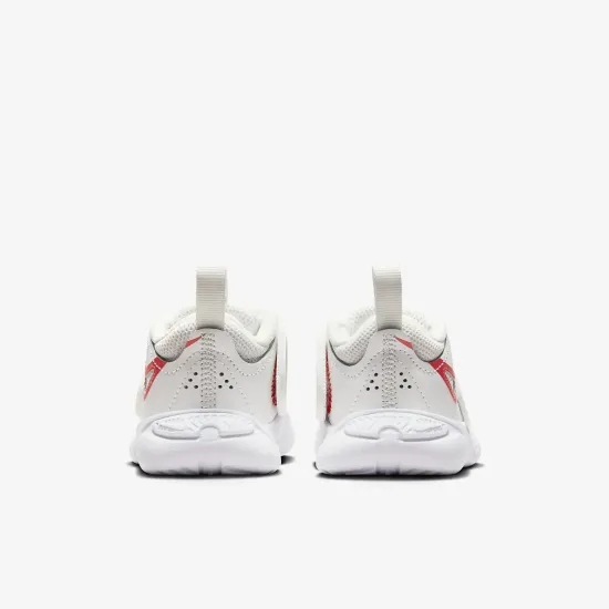 Кросівки Nike Team Hustle D 11 DV8995-102