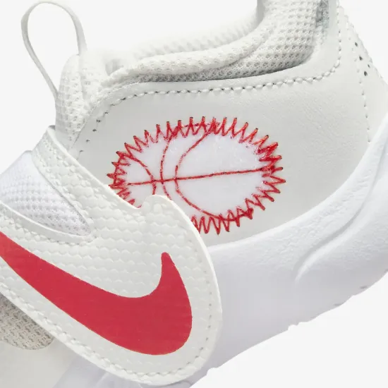 Кросівки Nike Team Hustle D 11 DV8995-102