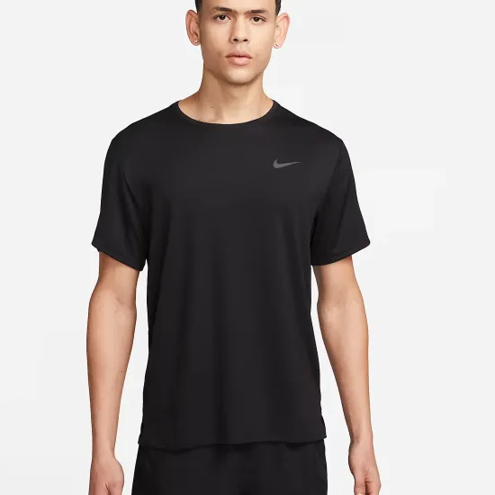 Футболка Nike Miler Dri-FIT UV Short-Sleeve DV9315-010