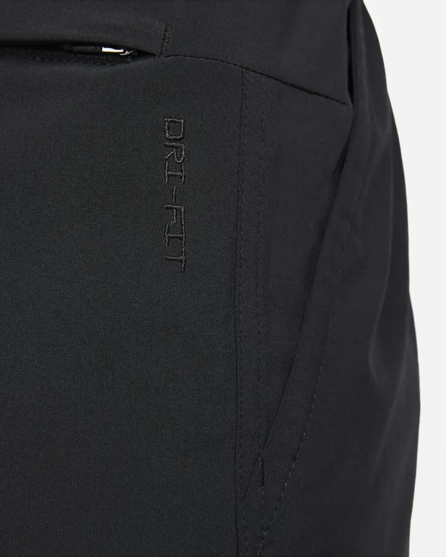 Шорти Nike Dri-FIT Unlimited Woven 9-Inch DV9330-010