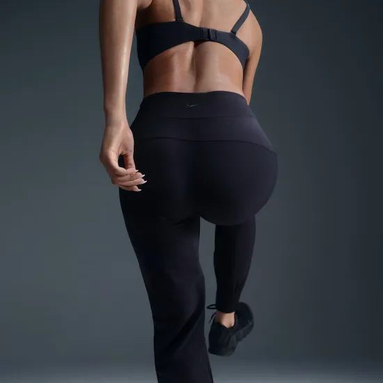 Штани Nike Dri-FIT Bliss Mid-Rise 7/8 Joggers DV9453-010