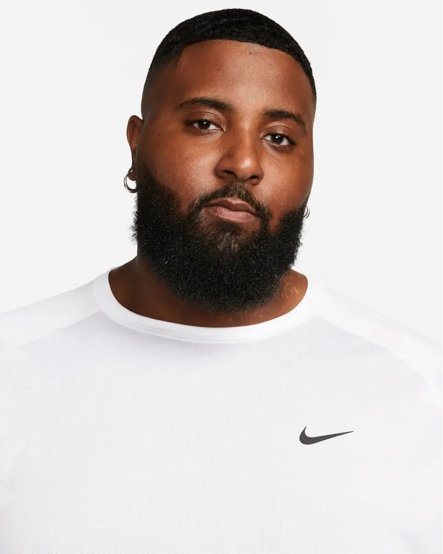 Футболка Nike Dri-FIT Ready DV9815-100