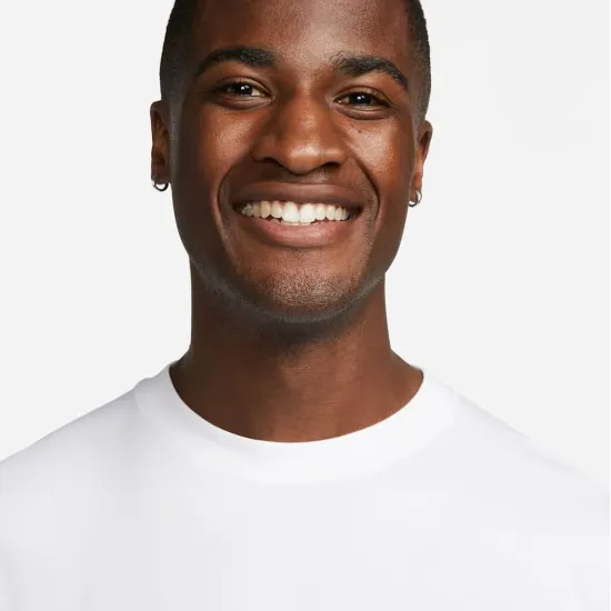 Футболка Nike Primary Dri-FIT Versatile DV9831-100