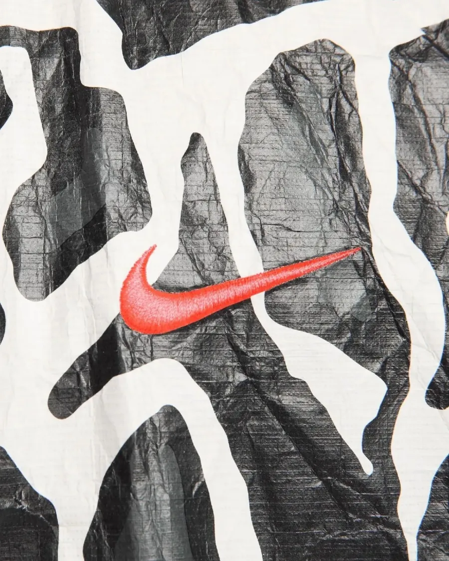 Куртка Nike Sportswear Trend All-Over Print DX0035-060
