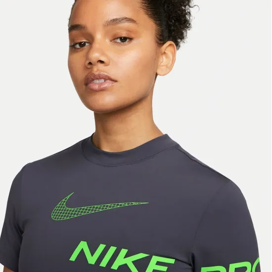 Топ Nike Pro Dri-Fit Cropped Graphic DX0078-015