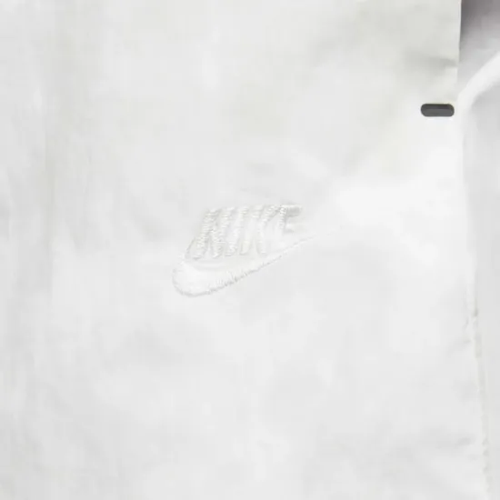 Шорти Nike Sportswear Tech Pack Woven Watercolour DX0249-034