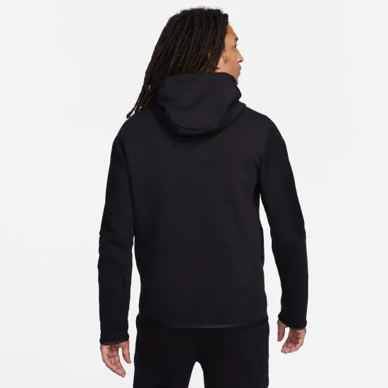 Кофта Nike Tech Fleece Pullover Graphic DX0577-010