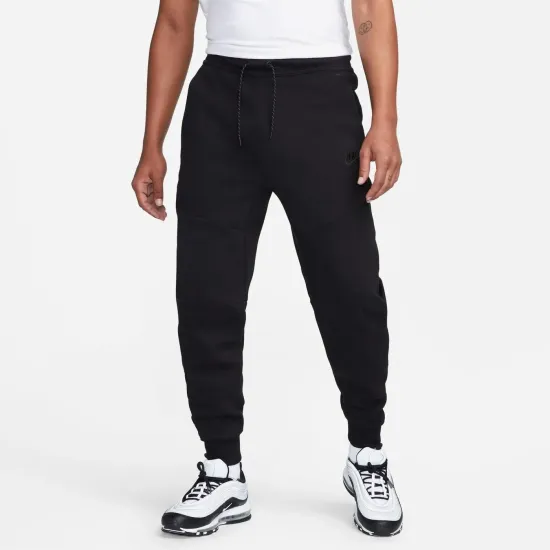 Спортивні штани Nike Tech Fleece Graphic Jogger DX0581-010
