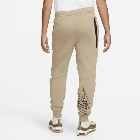Спортивні штани Nike Tech Fleece Graphic Jogger DX0581-247
