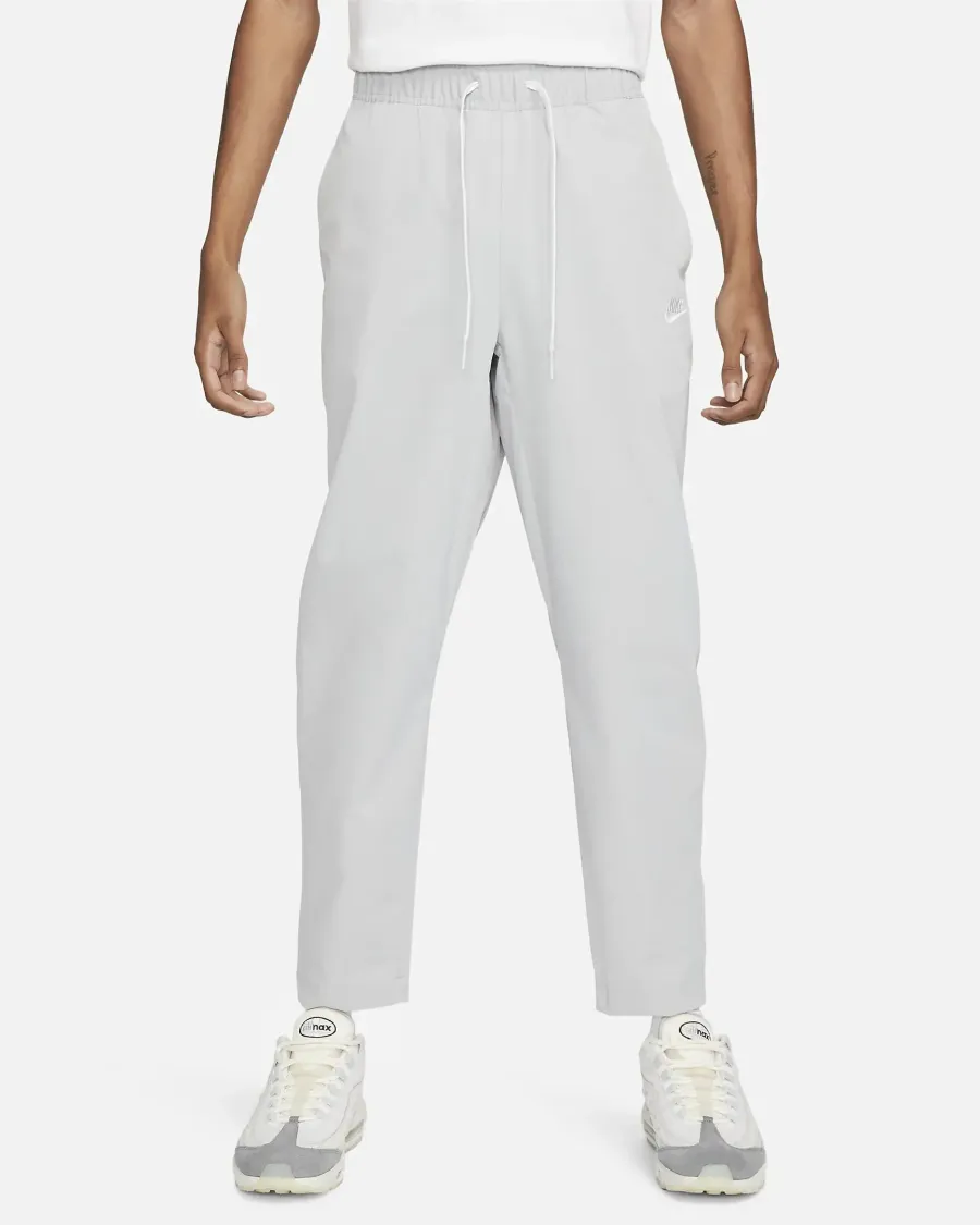 Спортивні штани Nike Club Woven Tapered Leg Pants DX0623-077