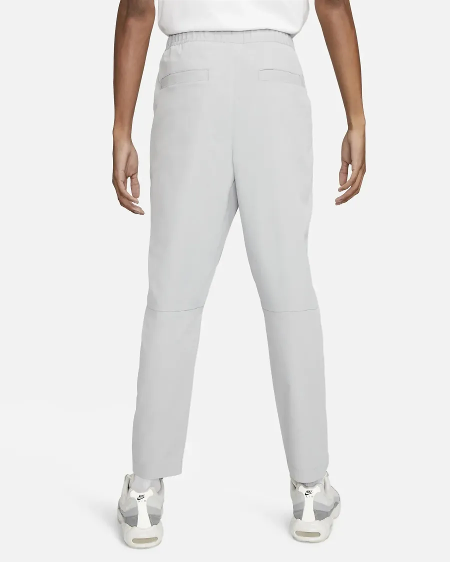 Спортивні штани Nike Club Woven Tapered Leg Pants DX0623-077