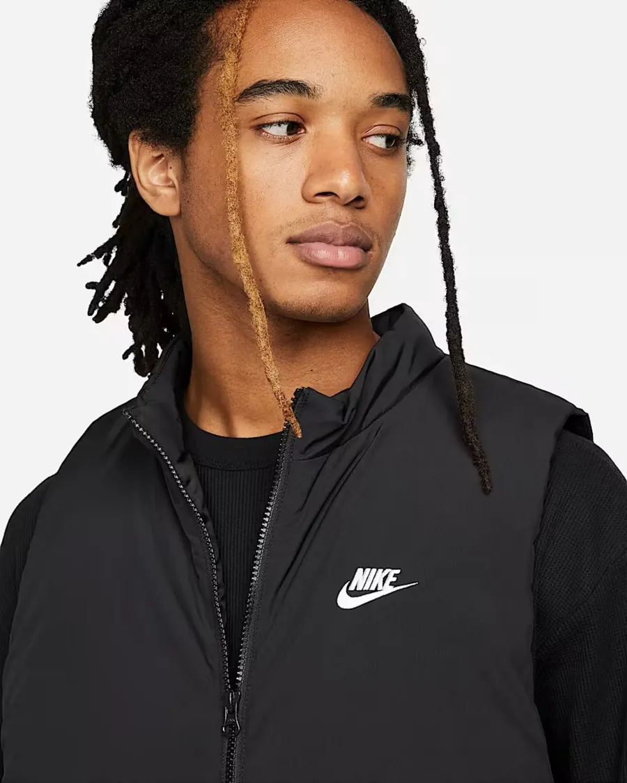 Жилетка Nike Therma-FIT Club Woven Insulated DX0676-010