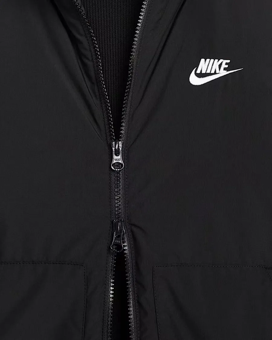 Жилетка Nike Therma-FIT Club Woven Insulated DX0676-010
