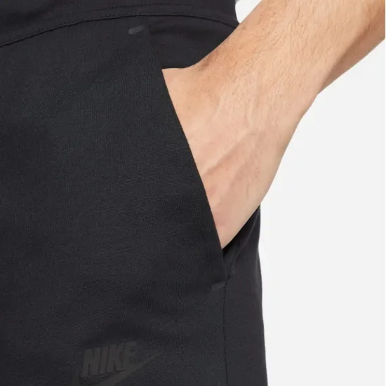 Костюм Nike Tech Fleece Lightweight Full-Zip DX0822-010_DX0826-010