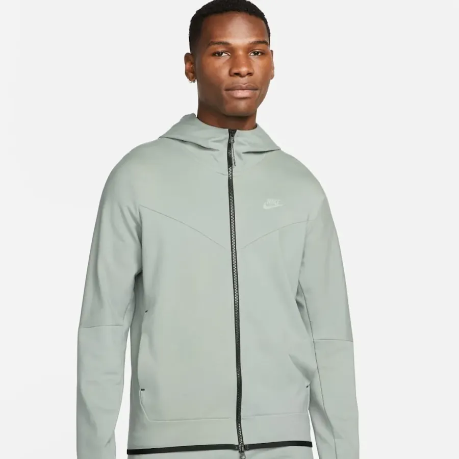 Костюм Nike Tech Fleece Lightweight Full-Zip DX0822-330_DX0826-330