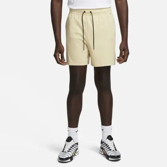 Шорти Nike Tech Lightweight DX0828-783